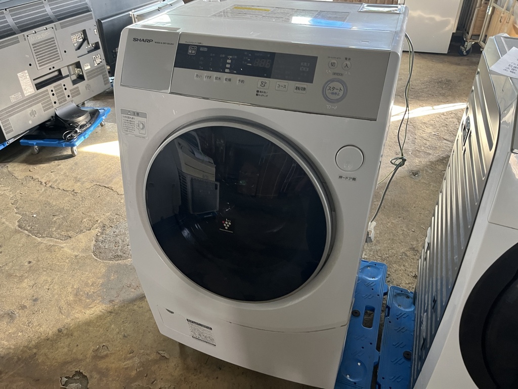 ドラム式洗濯機 10.0kg シャープ ES-ZH1-WL 2016 製造番号:1000458 固定ボルト欠品 正常動作 ボディ正面破損有 (田中)