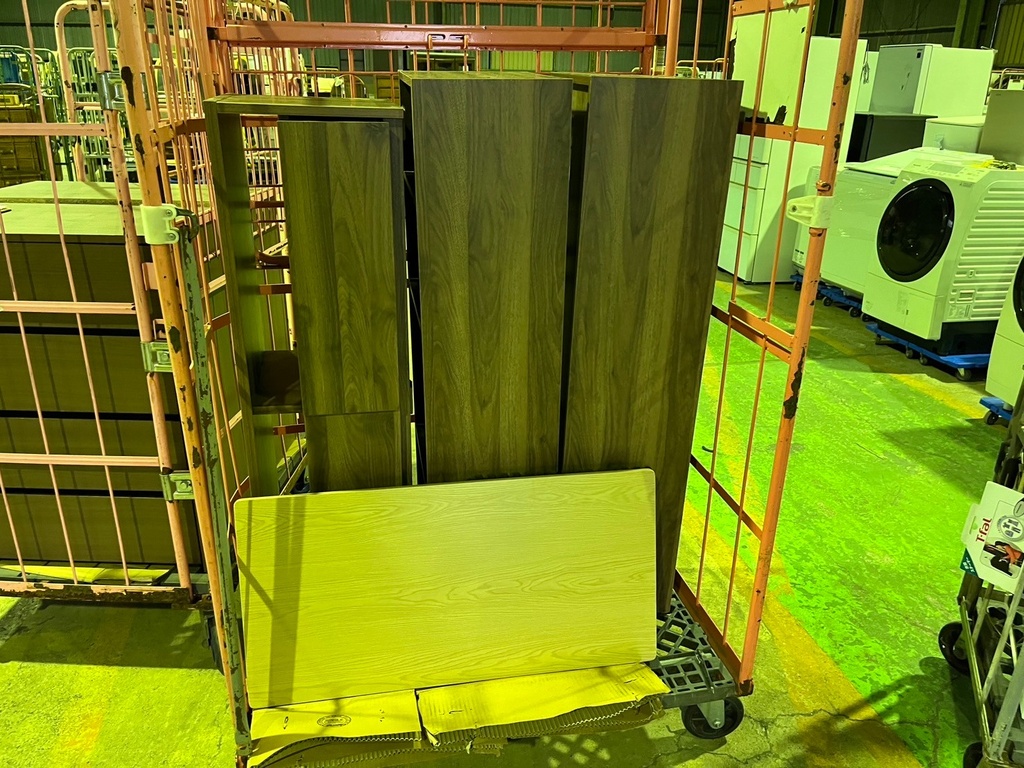 小家具まとめ(①テレビ台W120㎝②カラーボックスW42.5㎝×2③折り畳み机W90㎝)