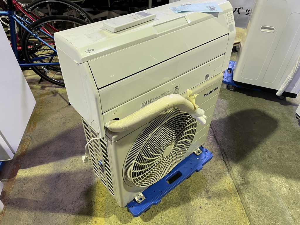 エアコン 富士通 AS-R22K-W 2020 背板欠品